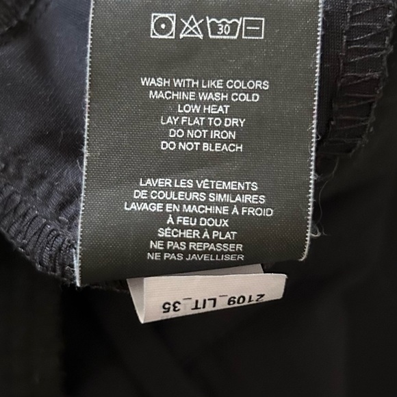 Cuts Men’s AO Slim Fit Breathable & Moisture Wicking Jogger in Black, X-Large - Picture 10 of 11